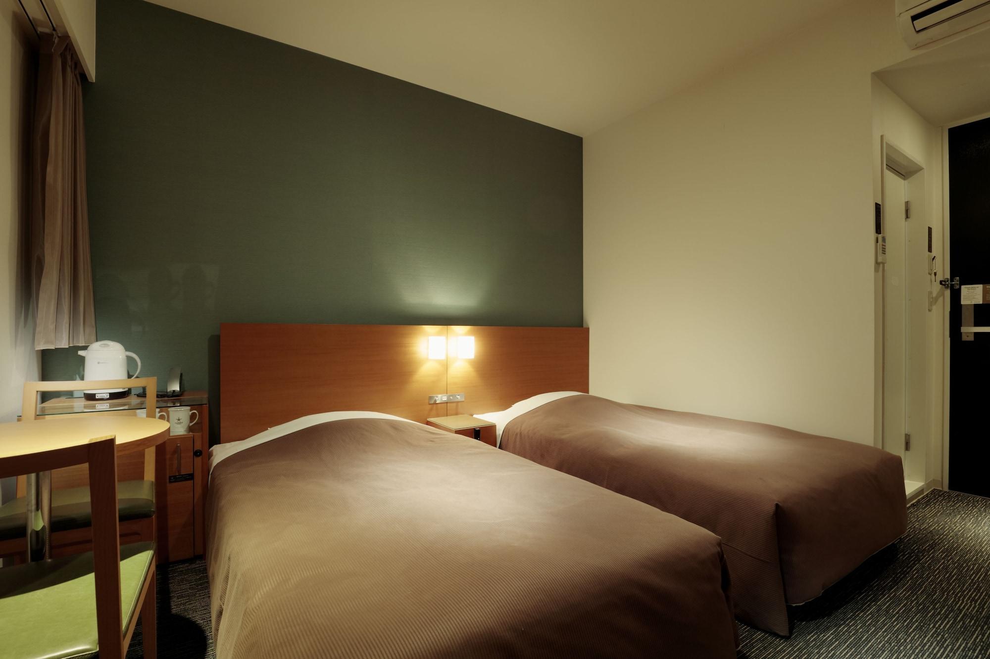 คันดิโอ้ โฮเทลส์ คาเมะยะมะ Hotel คาเมยามะ ภายนอก รูปภาพ