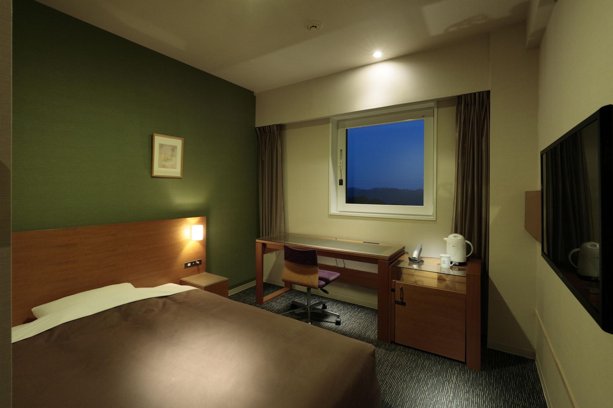 คันดิโอ้ โฮเทลส์ คาเมะยะมะ Hotel คาเมยามะ ภายนอก รูปภาพ