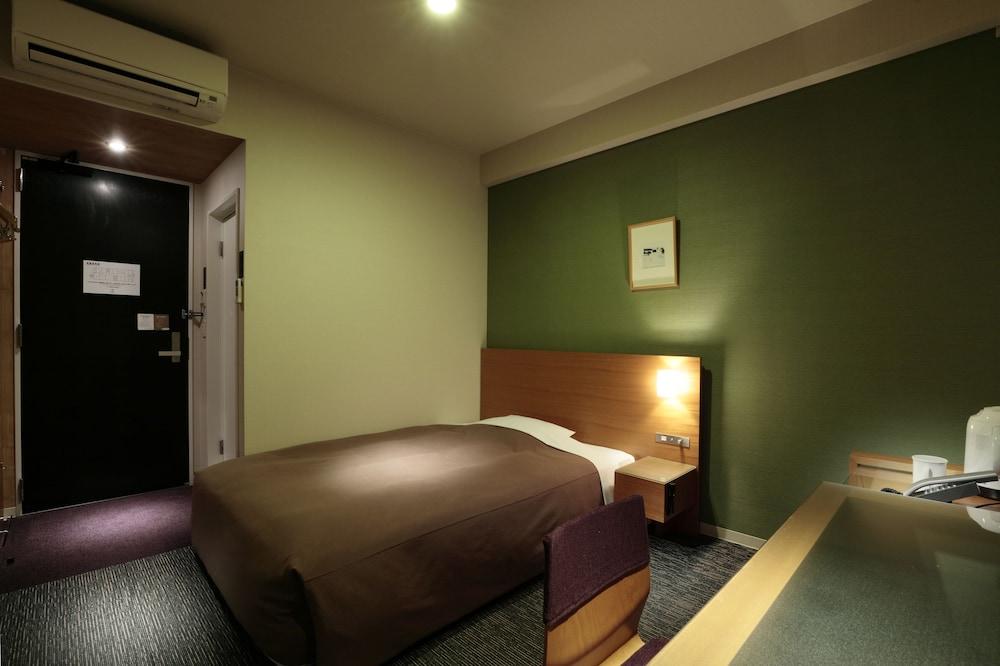 คันดิโอ้ โฮเทลส์ คาเมะยะมะ Hotel คาเมยามะ ภายนอก รูปภาพ