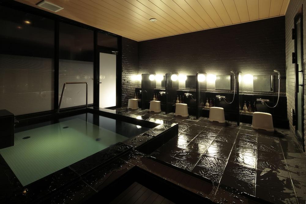 คันดิโอ้ โฮเทลส์ คาเมะยะมะ Hotel คาเมยามะ ภายนอก รูปภาพ